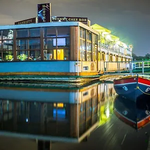 The Boat - Hostel&chill Vandrerhjem