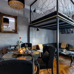 Apartment Far From, Krakow