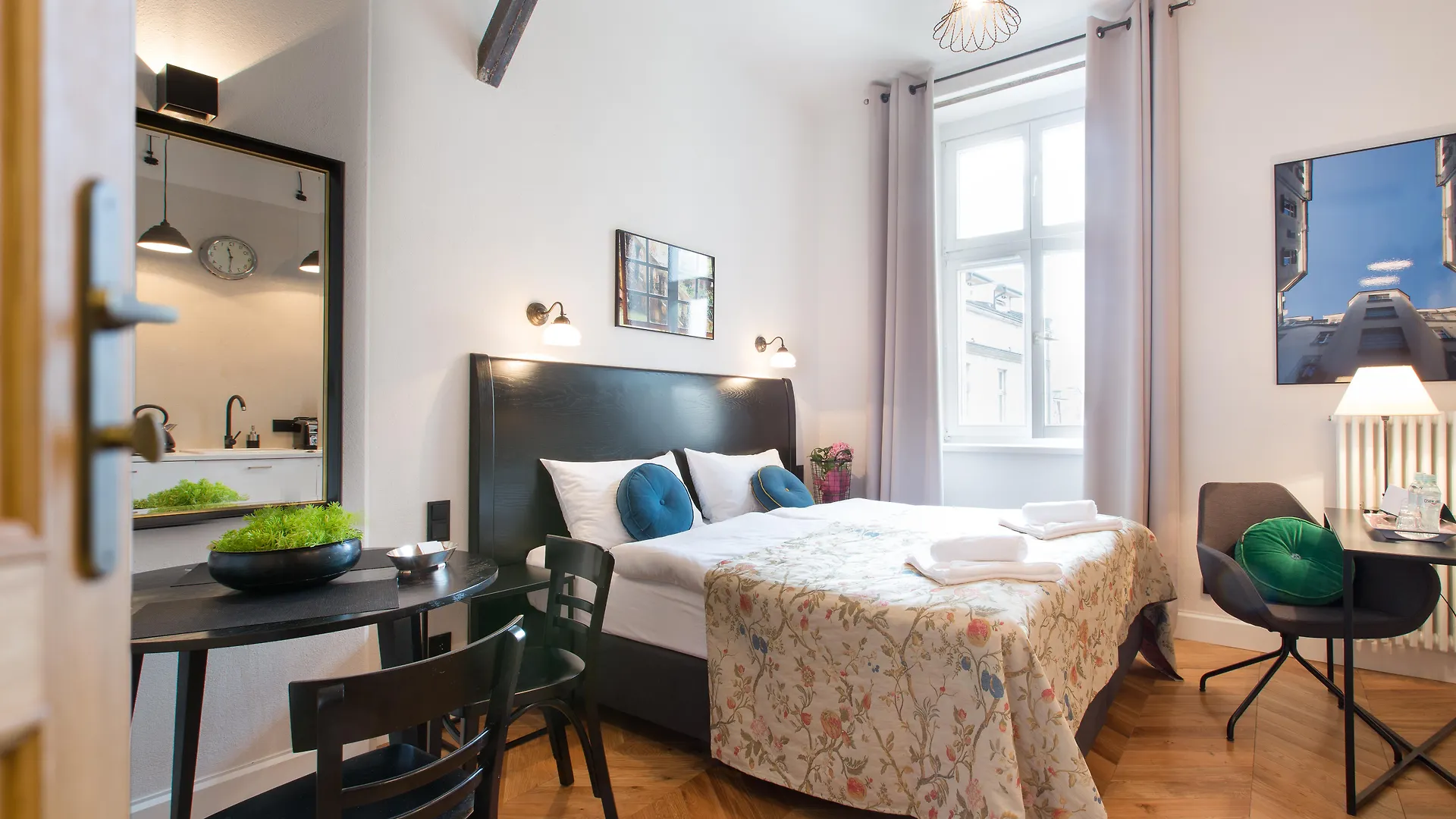 Aparthotel Antique Apartments Plac Szczepanski Krakow