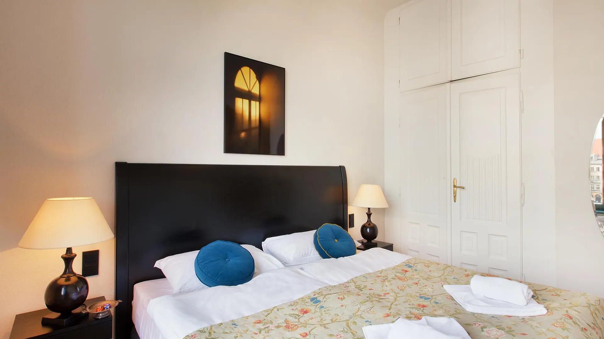 מלון דירות קרקוב Antique Apartments Plac Szczepanski