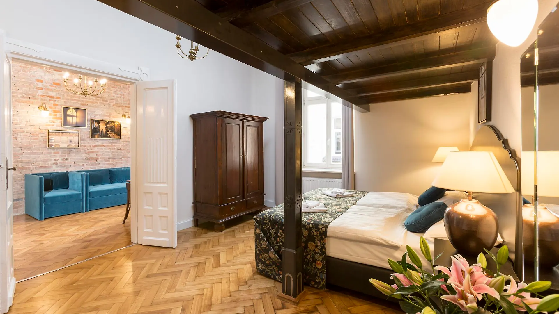 Antique Apartments Plac Szczepanski Krakow Aparthotel