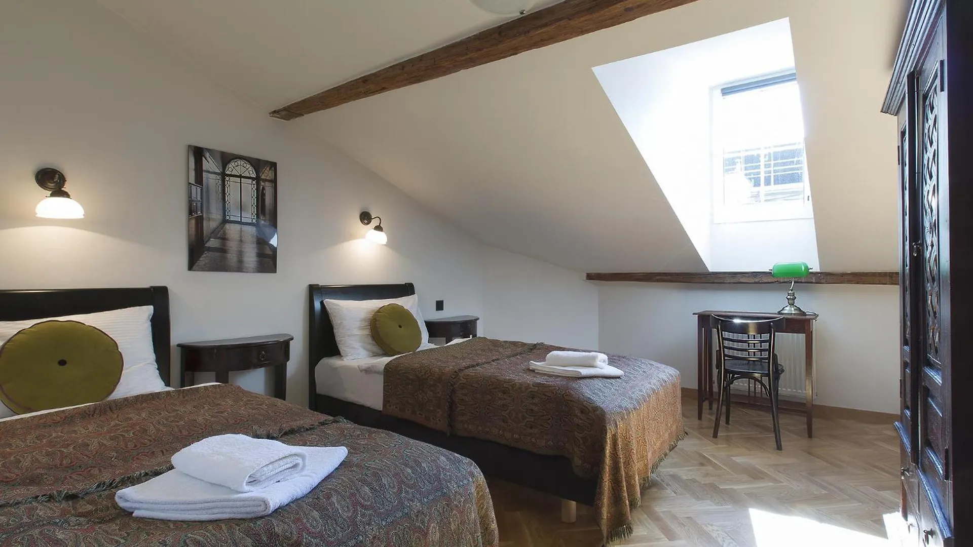 *** Aparthotel Antique Apartments Plac Szczepanski Krakow Poland