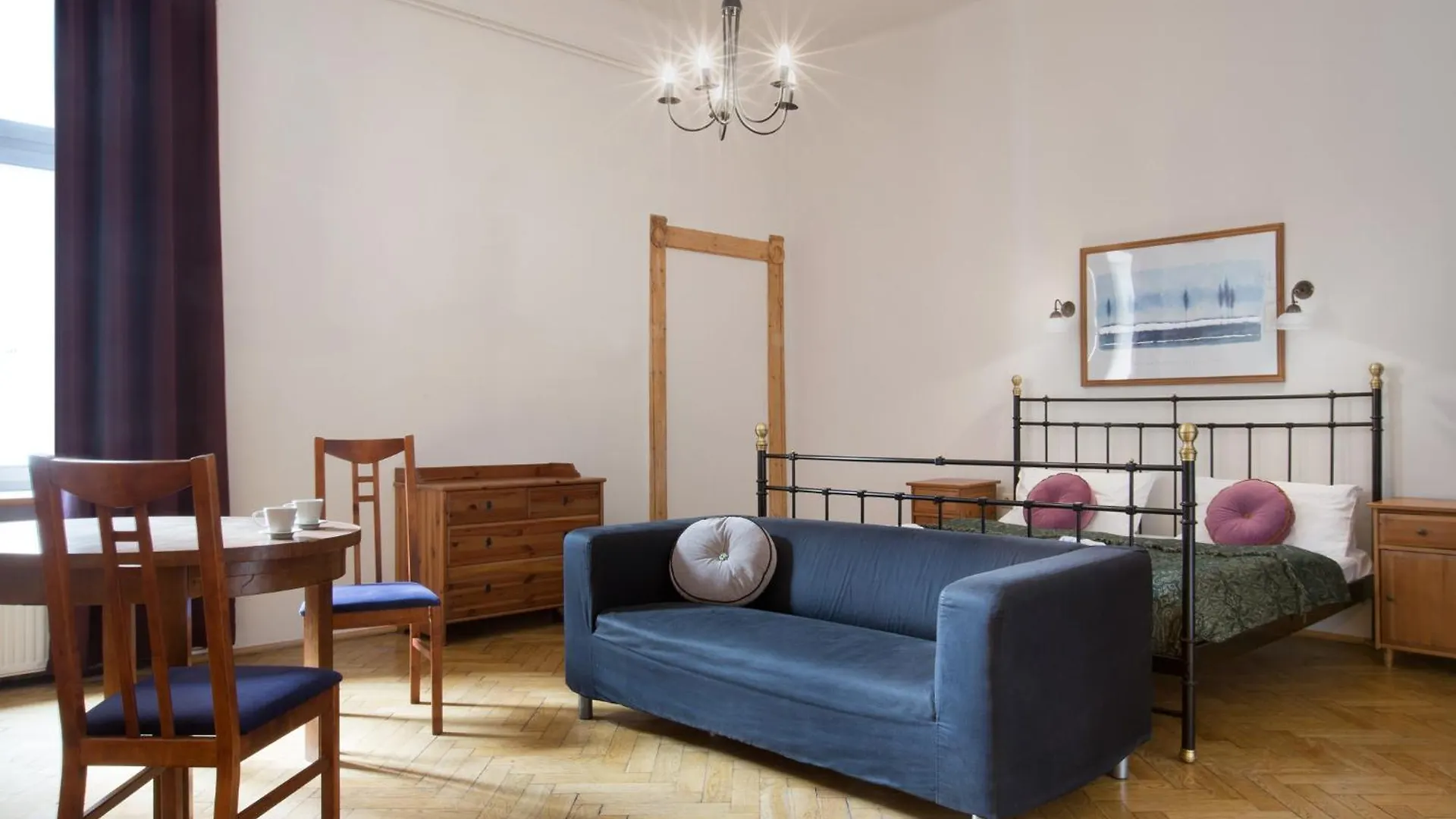 Antique Apartments Plac Szczepanski Krakow 3*,