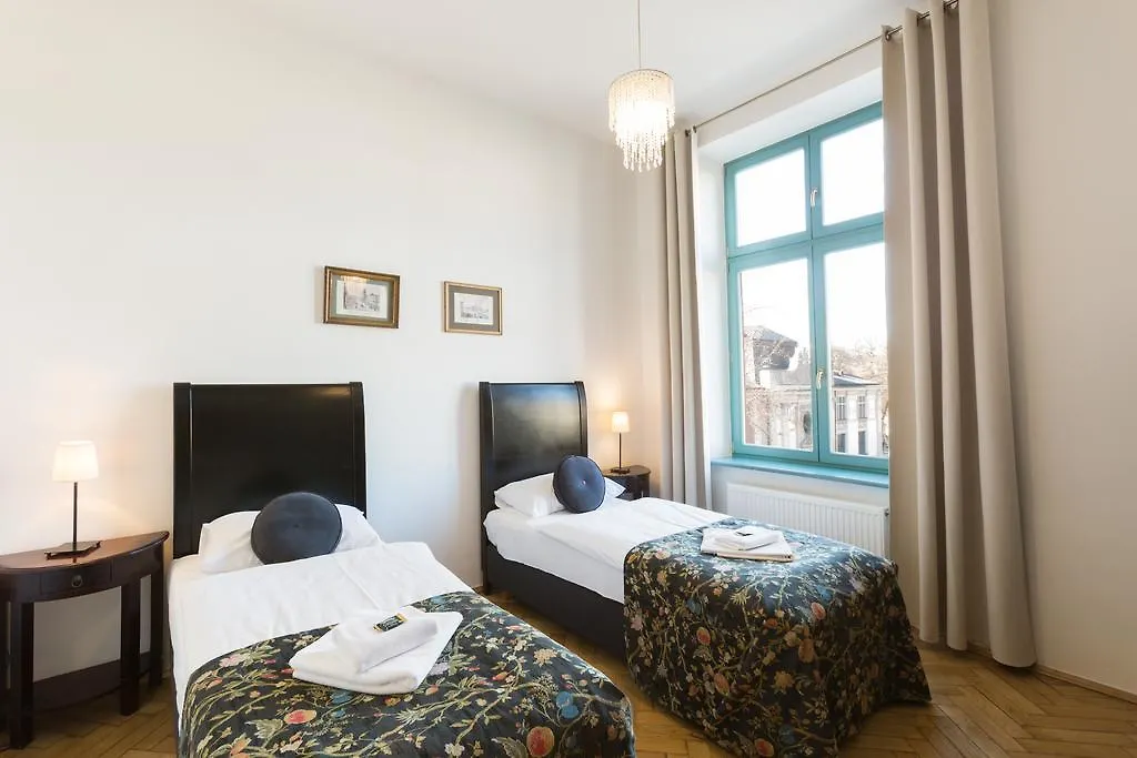 קרקוב Antique Apartments Plac Szczepanski מלון דירות