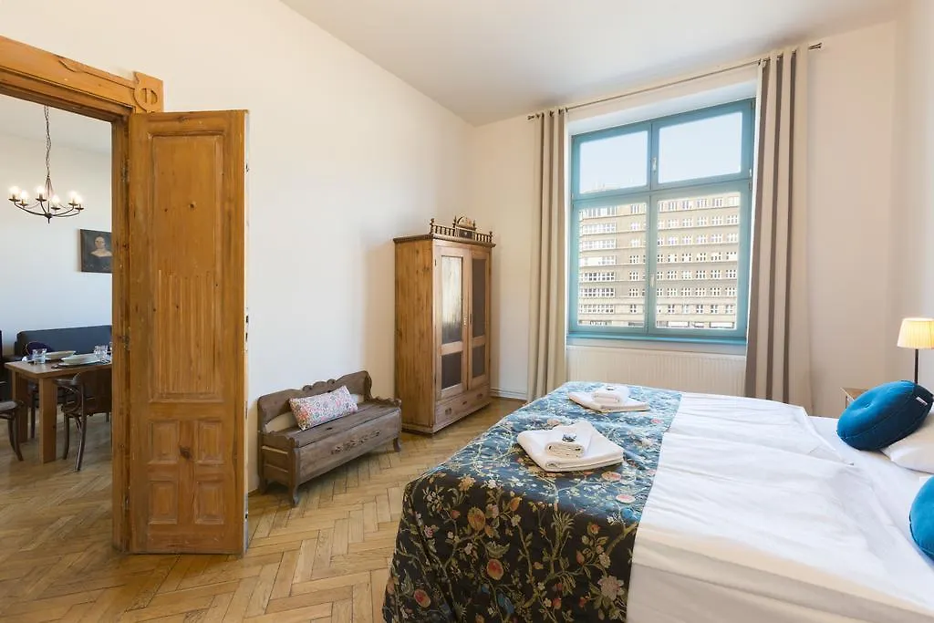 קרקוב Antique Apartments Plac Szczepanski