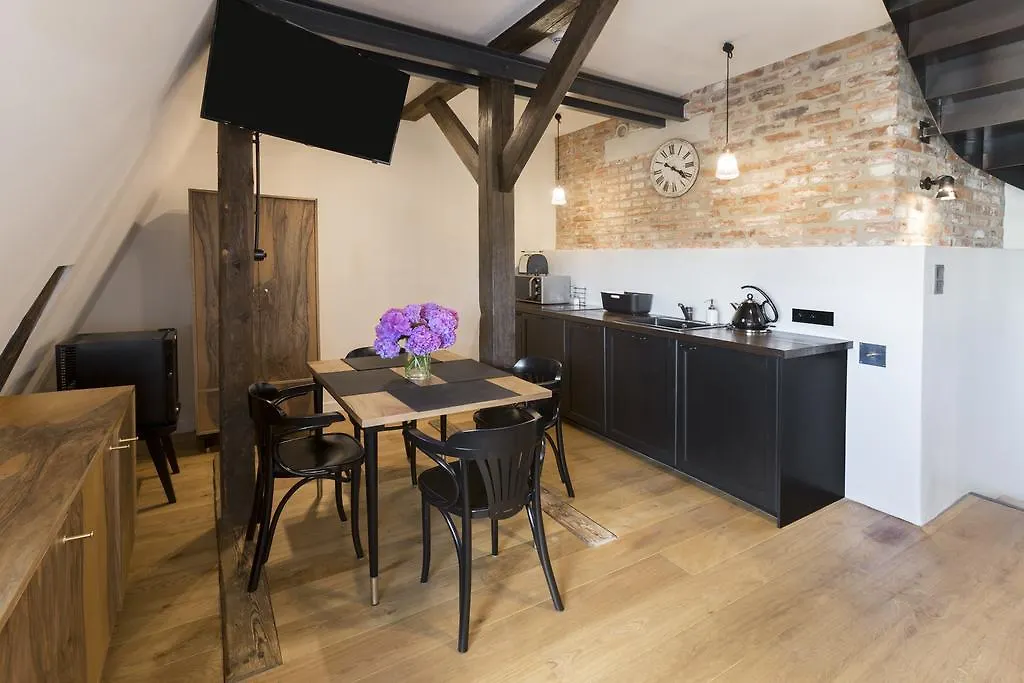 *** Aparthotel Antique Apartments Plac Szczepanski Krakow Poland